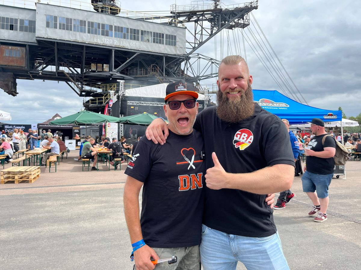 Daniel Nonnenmann mit BBQ-Kollege auf der GBA Meisterschaft